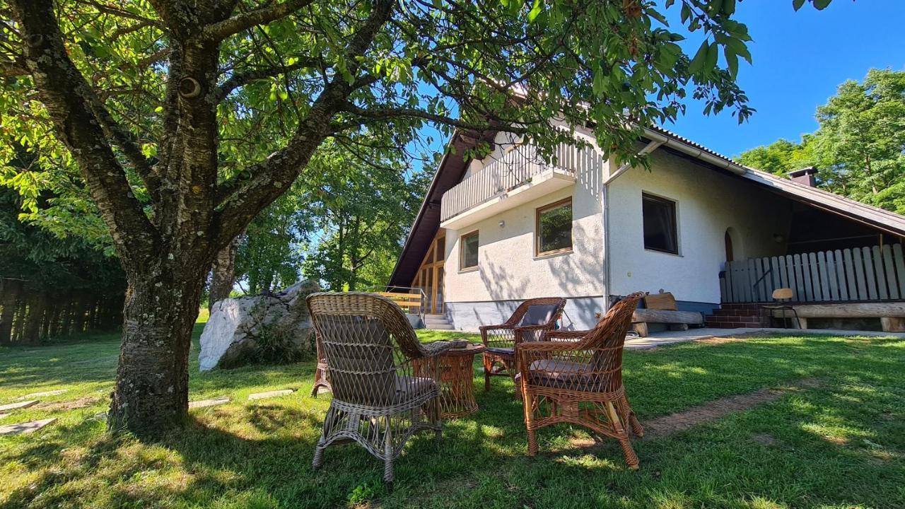 Forestside House Gacka With Relax Area Sinac 외부 사진