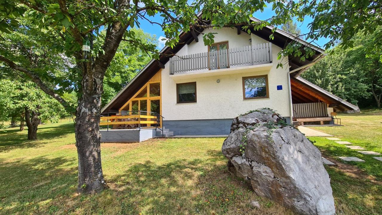 Forestside House Gacka With Relax Area Sinac 외부 사진